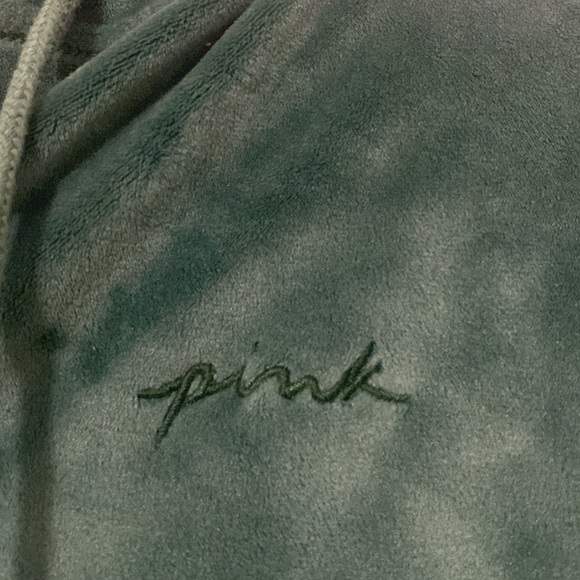 PINK Victoria’s Secret Velvet Velour Full Zip Hood Sweatshirt - Size L - Picture 3 of 7